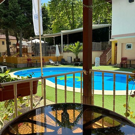 Holiday Village Interpark Kranevo Esterno foto